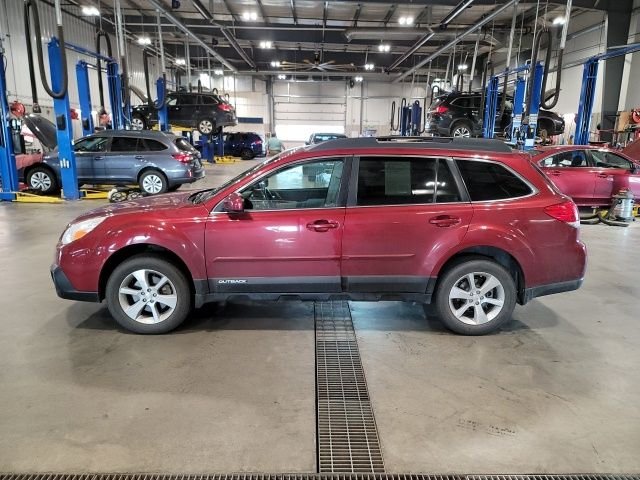 Used 2014 Venetian Red Pearl Subaru 3.6R image 4