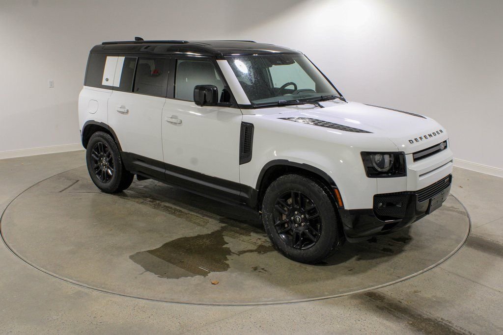 2022 Land Rover Defender X-Dynamic SE - Photo 7