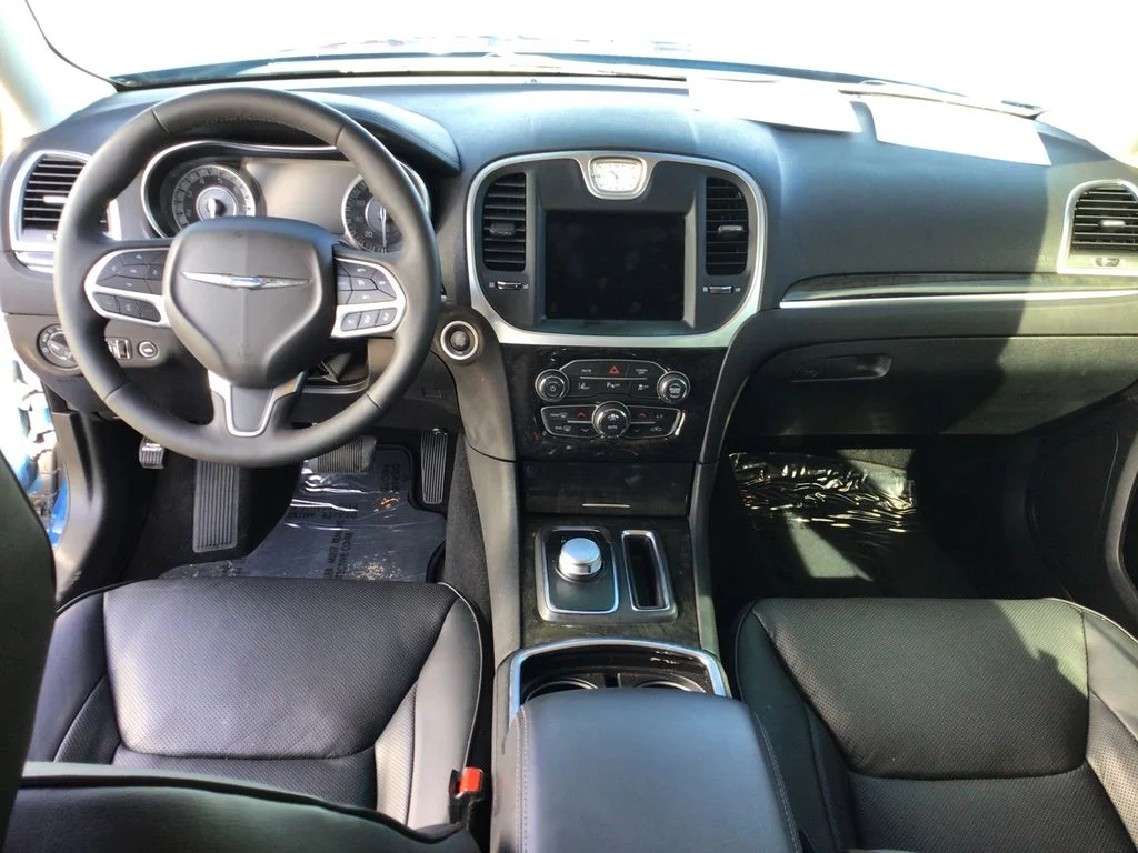Used 2023 Frostbite Chrysler Touring L image 12
