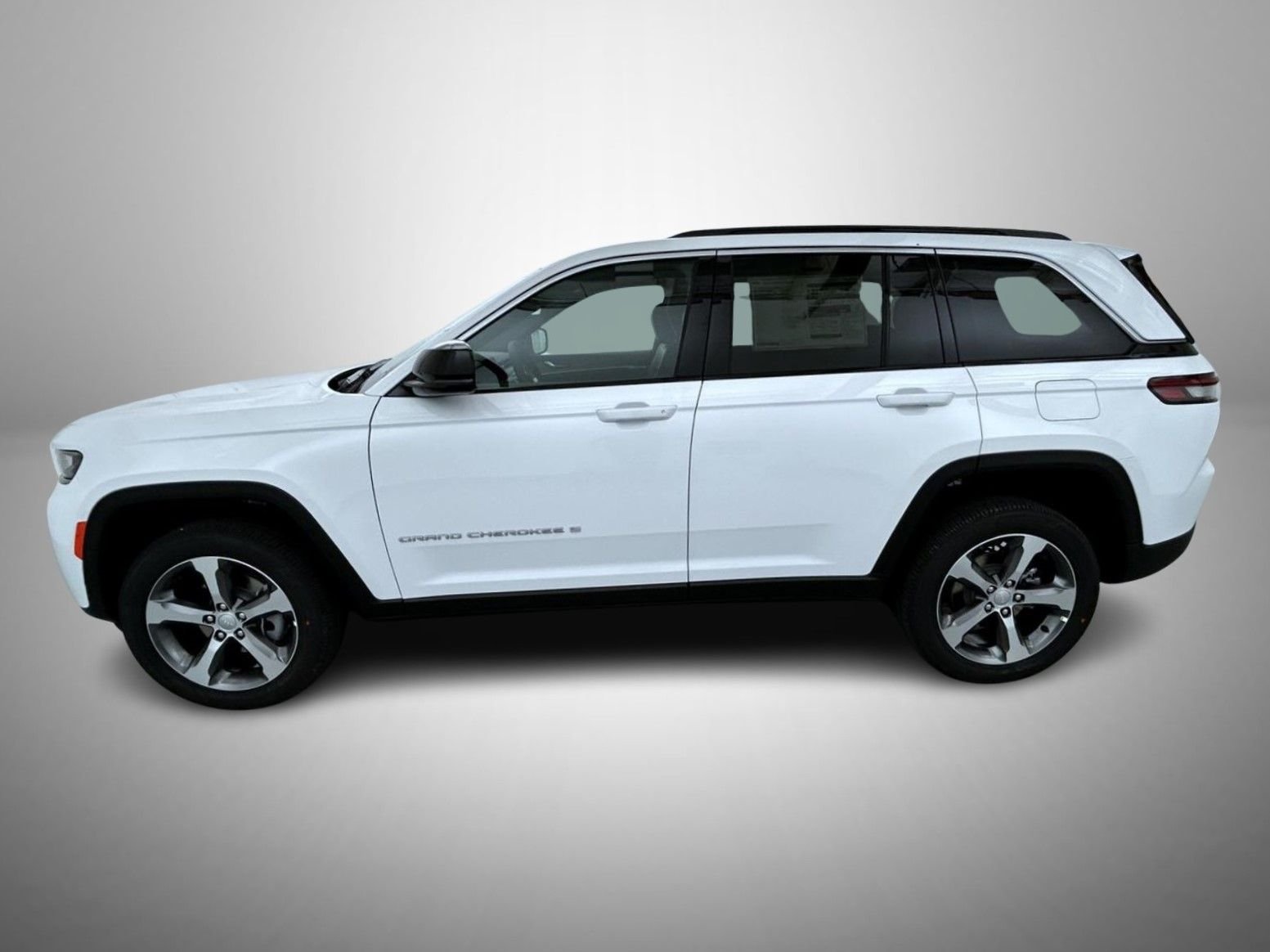 New 2026 Bright White Clear-Coat Exterior Paint Jeep Limited image 8