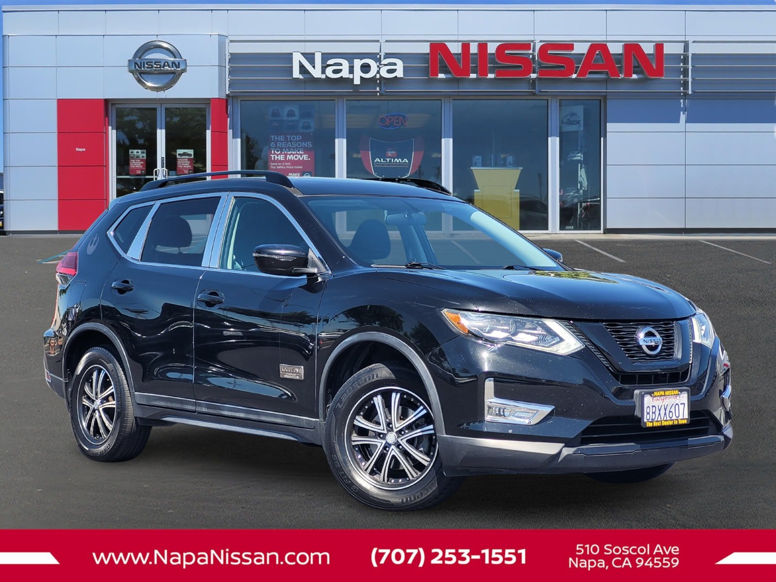 2017 Nissan Rogue SV AWD's photo