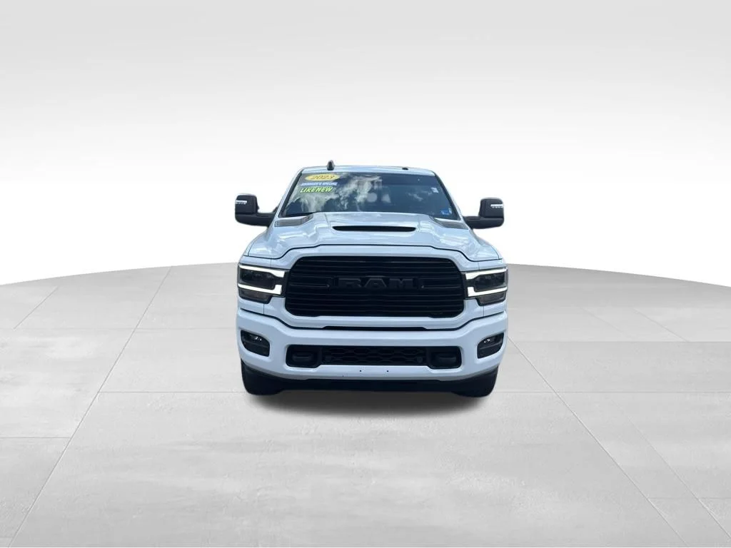 Used 2023 White Ram Laramie image 9