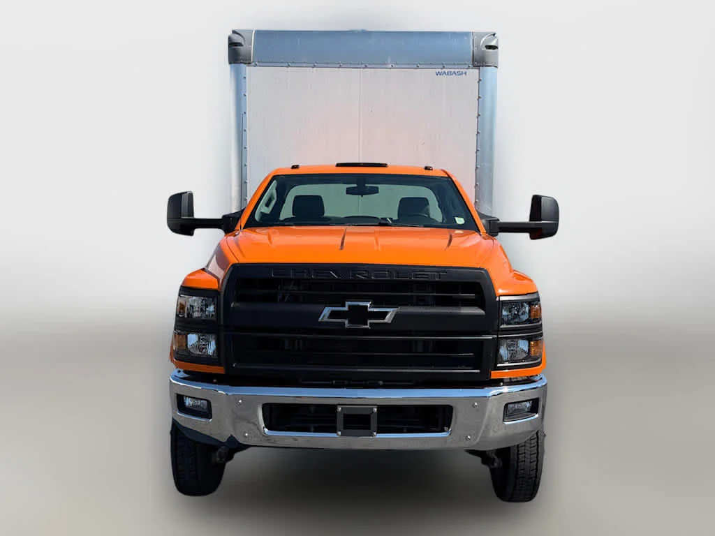 Used 2023 Summit White Chevrolet LT image 28