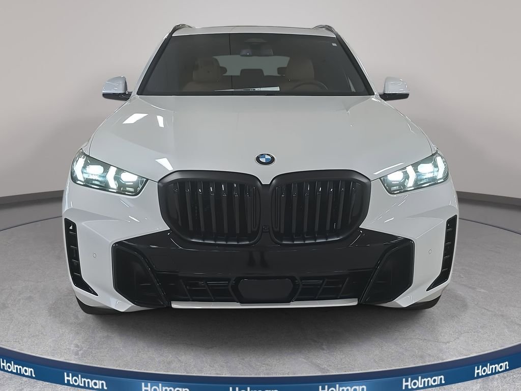 Used 2026 Mineral White Metallic BMW sDrive40i image 2