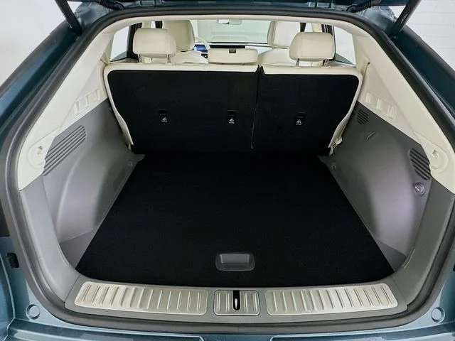 New 2026 Genesis GV60 Base