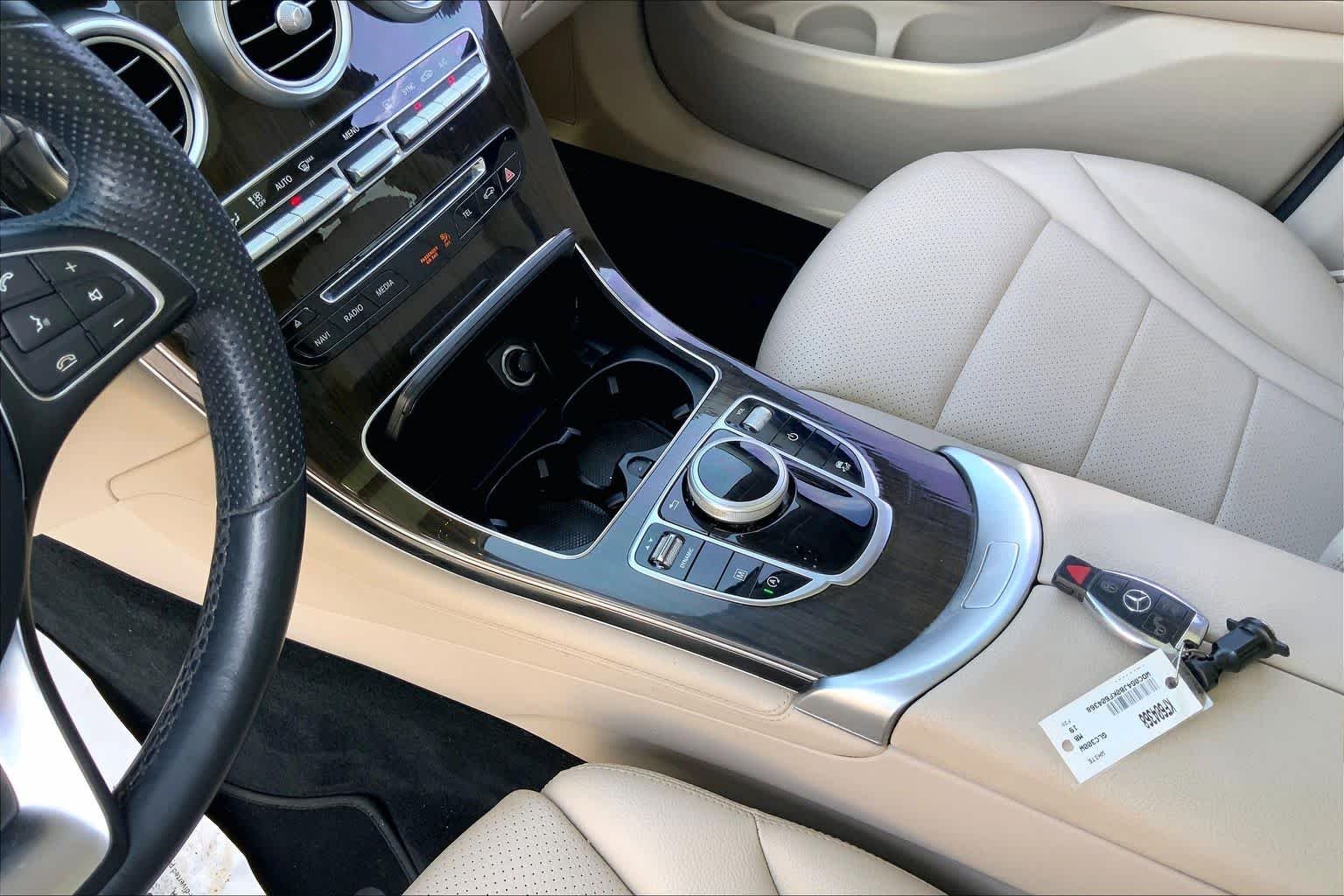 Certified Used 2019 Polar White Mercedes-Benz GLC 300 image 17