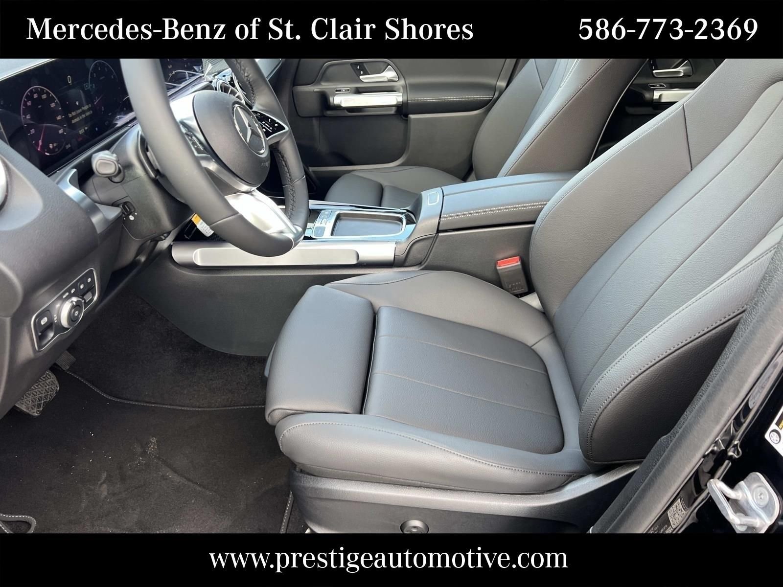 Used 2026 Black Mercedes-Benz GLB 250 image 24