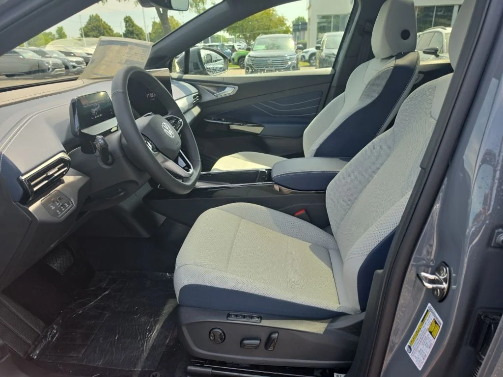 New 2026 Pure Gray Volkswagen Pro S image 23