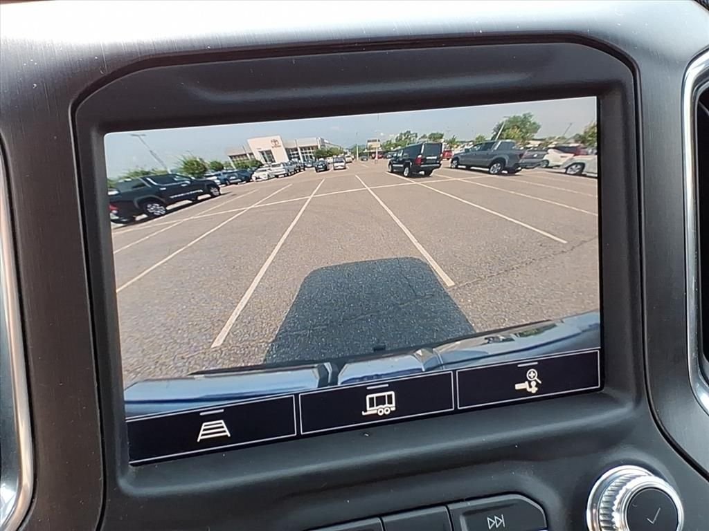 Used 2021 Black GMC AT4 image 26