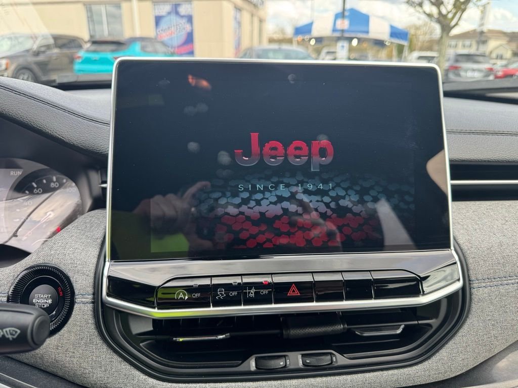 2024 Jeep Compass Latitude - Photo 14