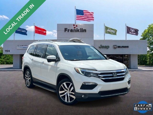 Used 2017 White Honda Touring image 1