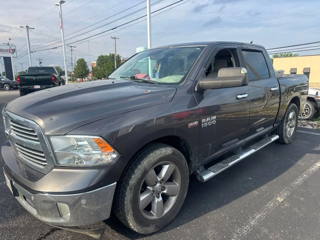 Used 2014 Gray Ram Big Horn image 5