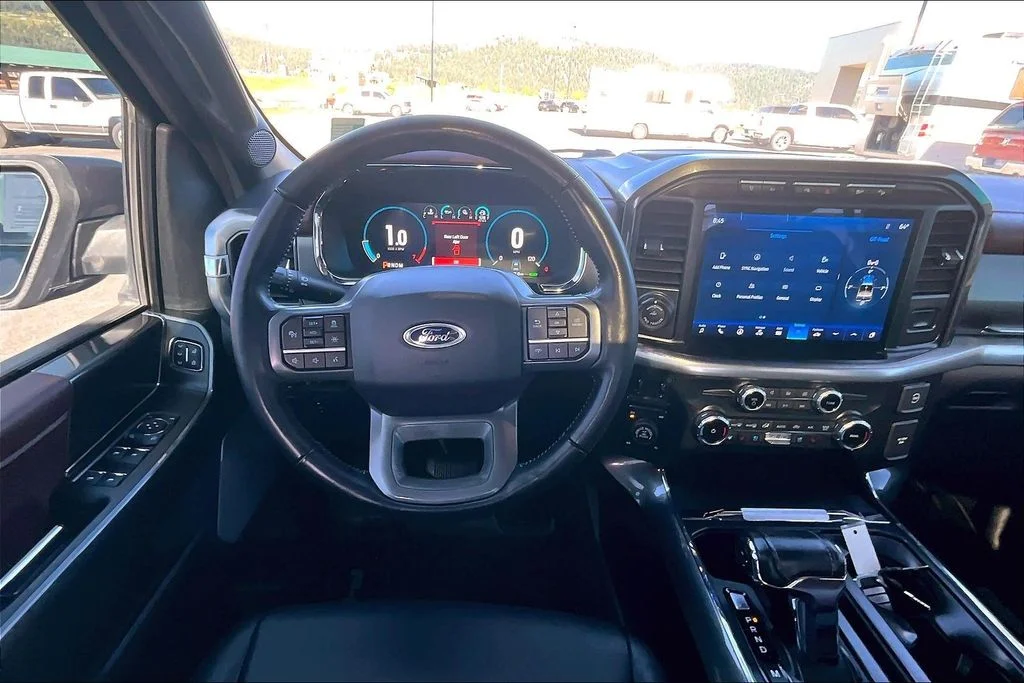 Used 2022 Gray Ford Lariat image 5