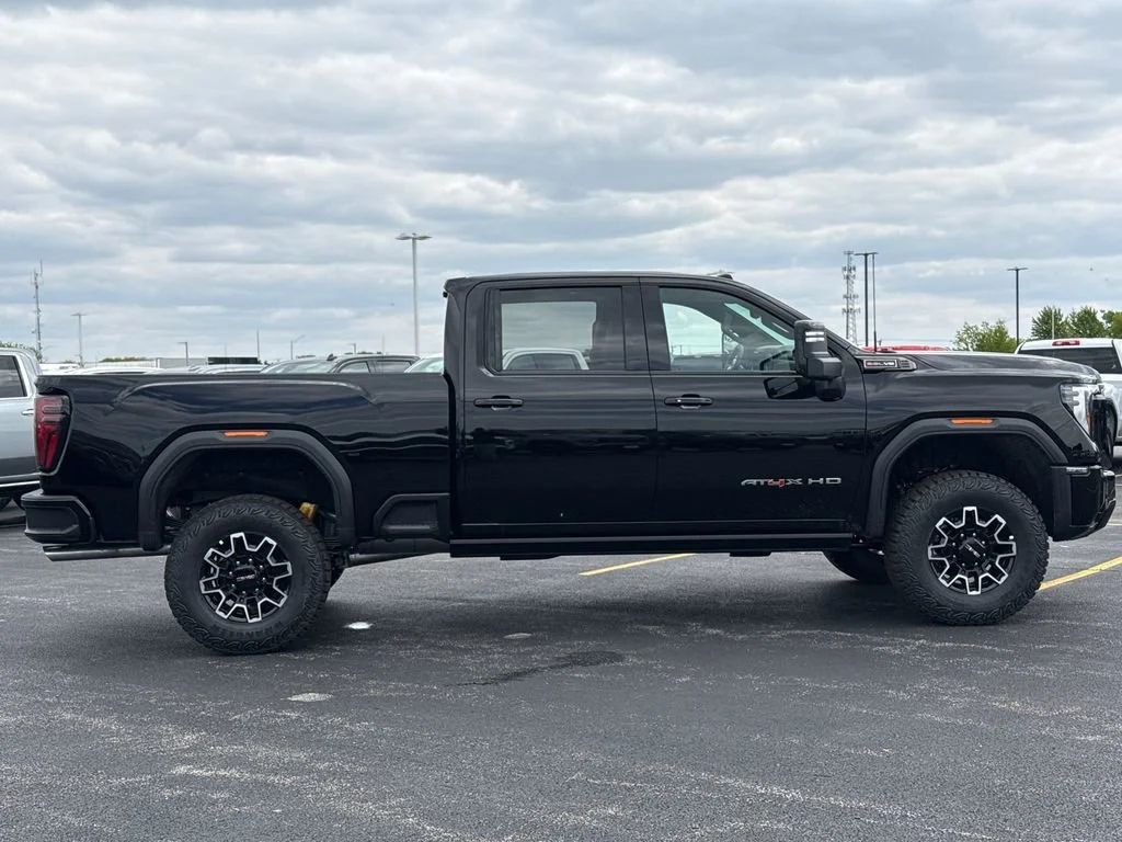 New 2026 Onyx Black GMC AT4X image 11