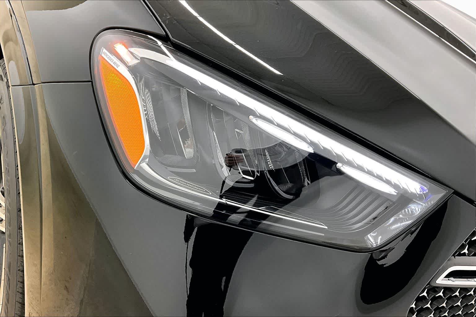 New 2026 Obsidian Black Metallic Mercedes-Benz GLE 450 image 13