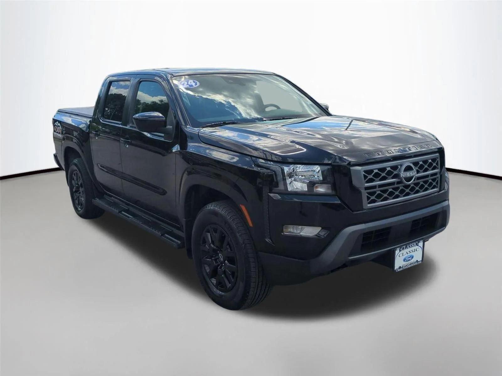 Used 2024 Super Black Nissan SV image 7