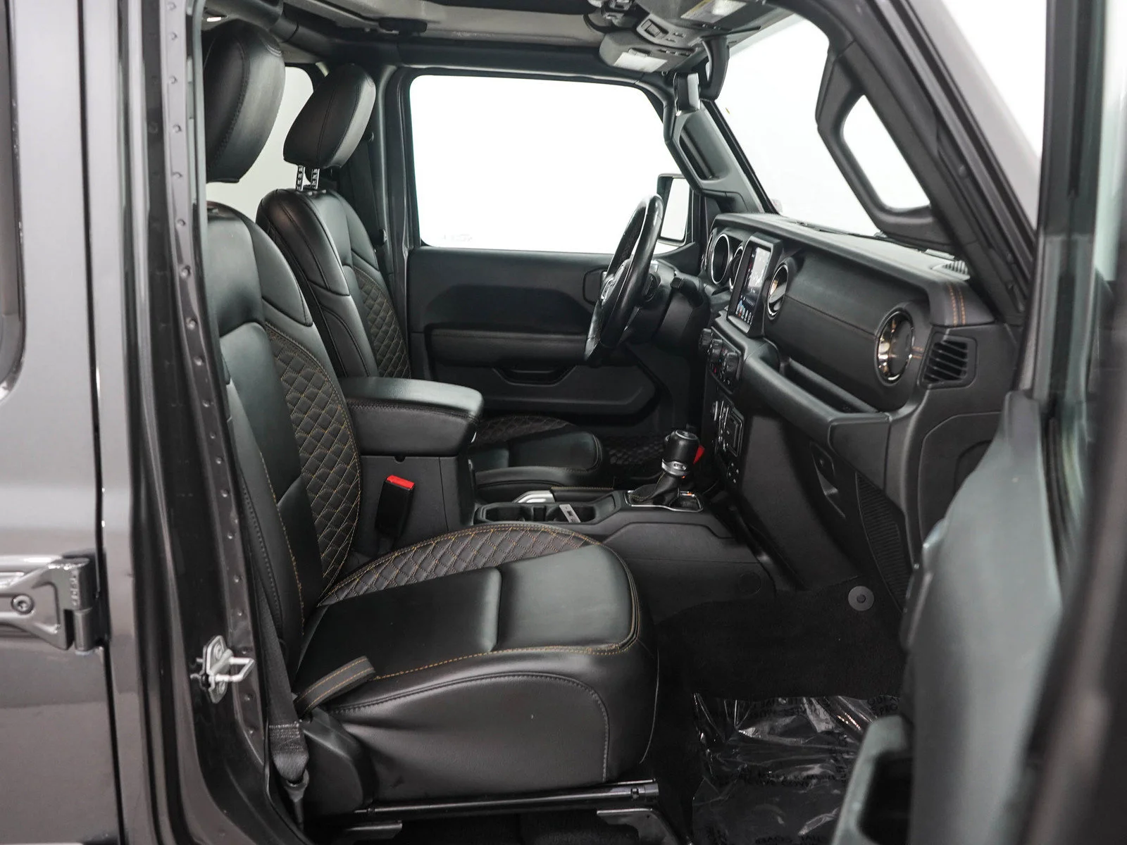 Used 2021 Gray Jeep Unlimited Sahara High Altitude 4x4 image 12