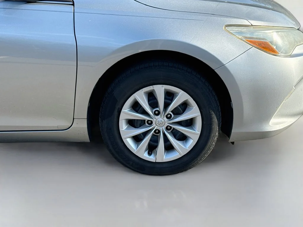 Used 2017 Celestial Silver Metallic Toyota LE image 9