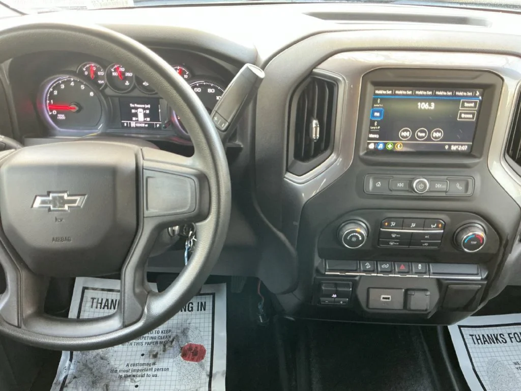 Used 2019 BLACK Chevrolet Custom Trail Boss image 23