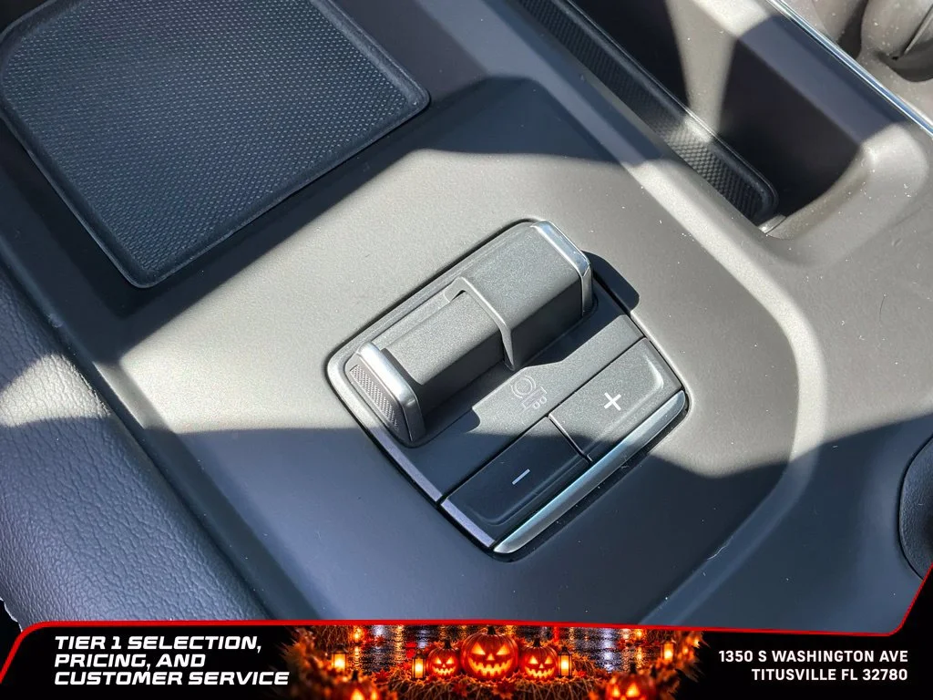 Used 2025 Titanium Rush Metallic GMC Denali image 43