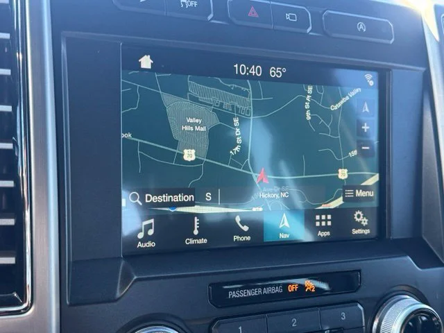Used 2018 White Ford Platinum image 25