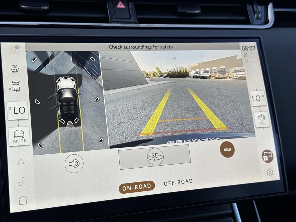 New 2026 Santorini Black Land Rover S image 25
