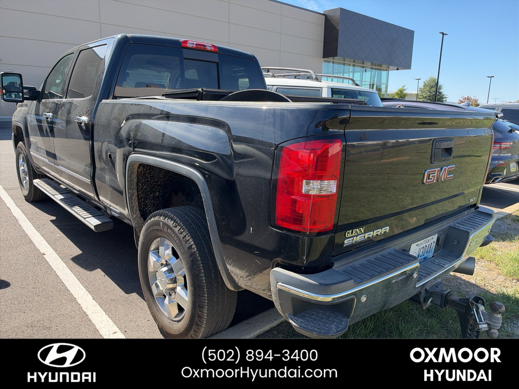 Used 2017 Onyx Black GMC SLT image 4