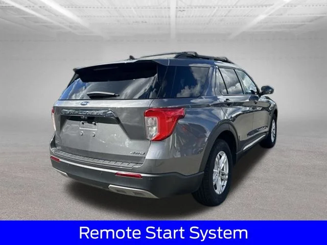 Certified Used 2023 Gray Metallic Ford XLT image 10
