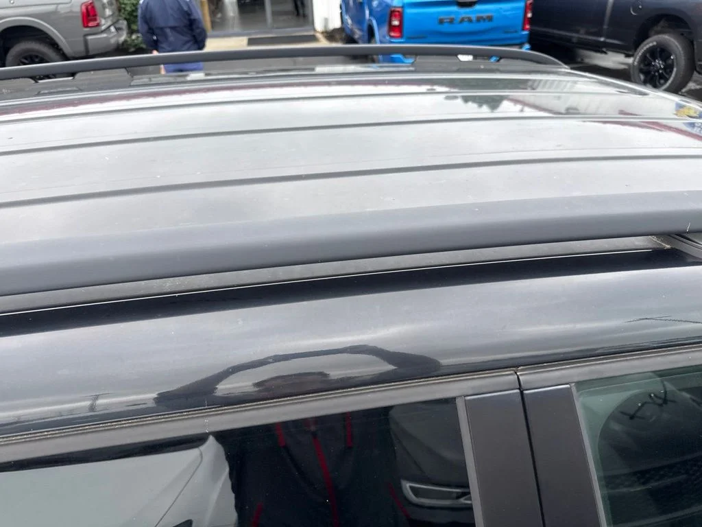 Used 2017 Gray Jeep Trailhawk image 28