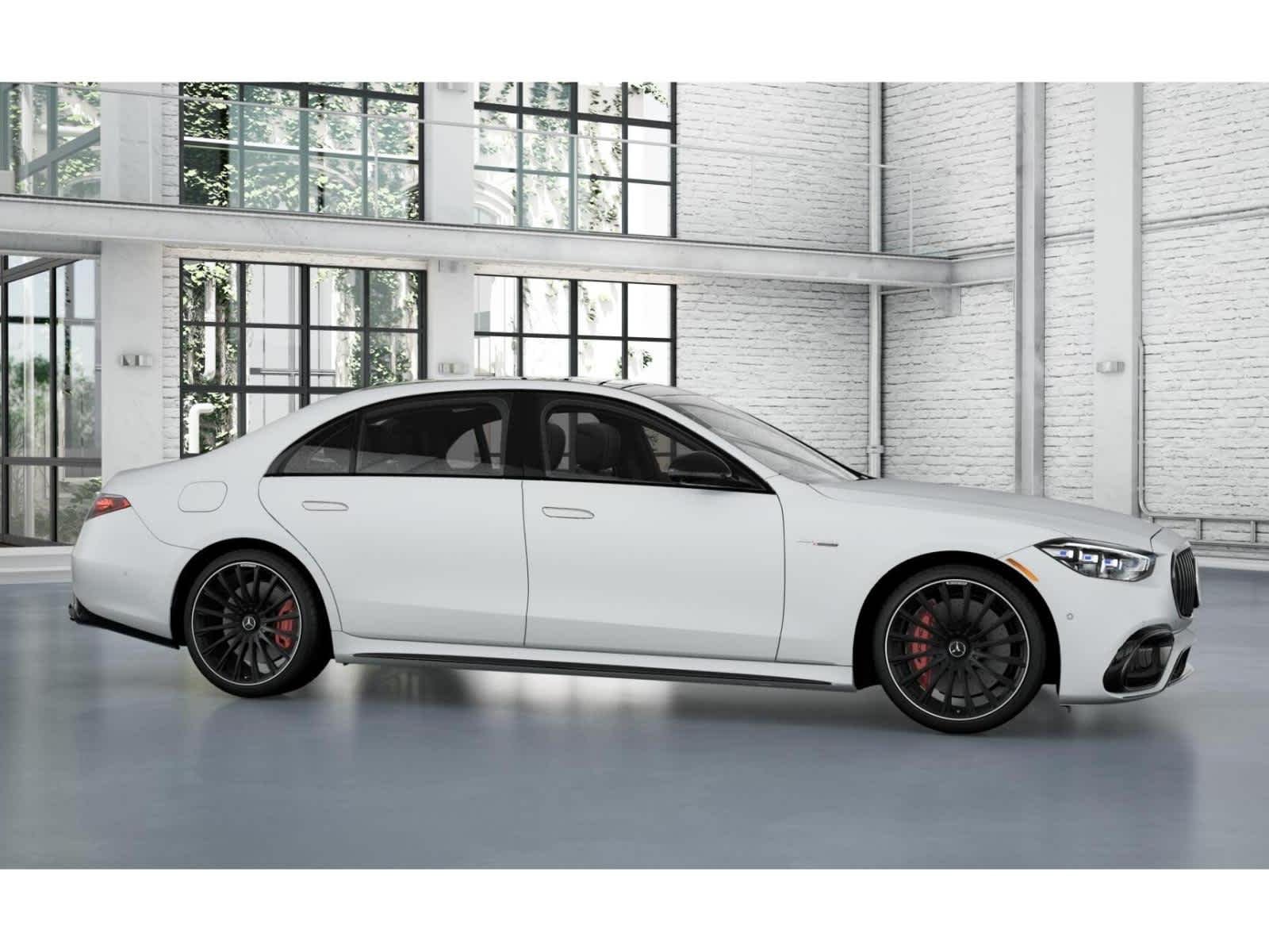 New 2026 MANUFAKTUR Signature Moonlight White Magno Mercedes-Benz AMG® S 63 E image 14