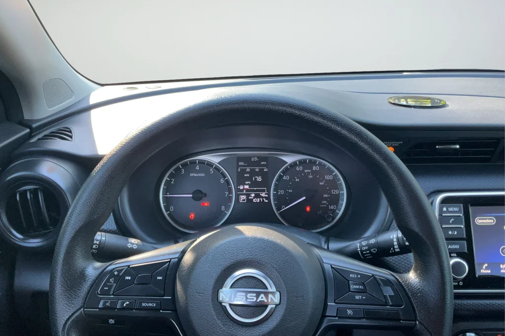 Used 2025 Gray Nissan S image 14