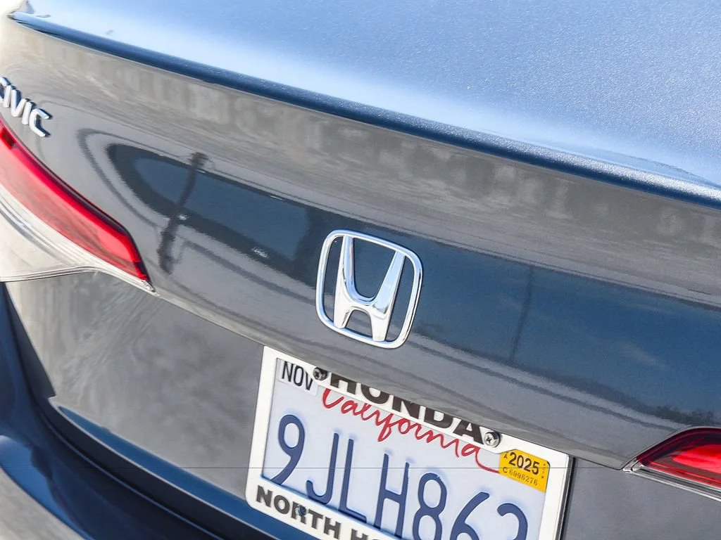 2024 Honda Civic Touring - Photo 28