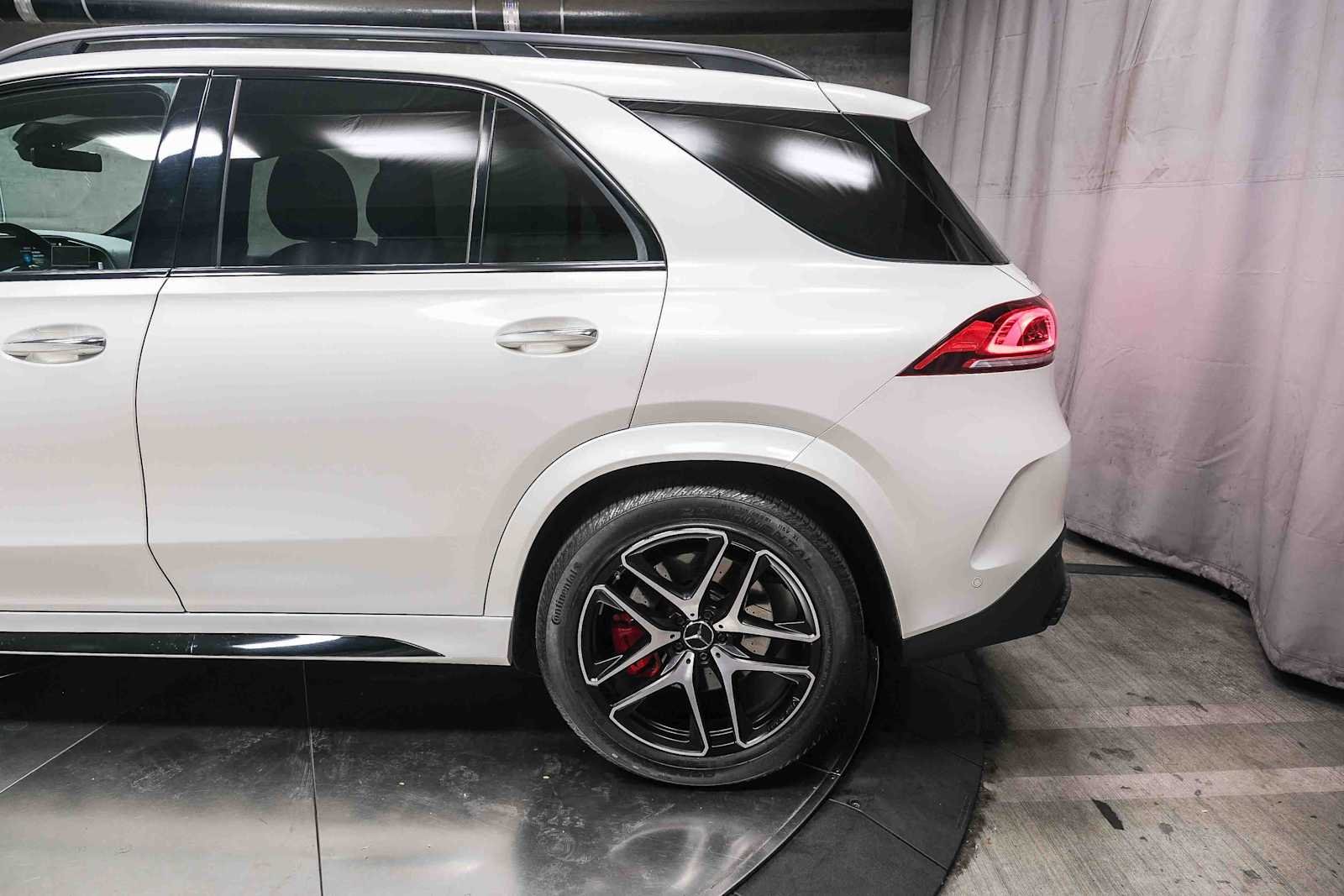 Certified Used 2022 MANUFAKTUR Diamond White Bright Mercedes-Benz AMG® GLE 63 S image 8