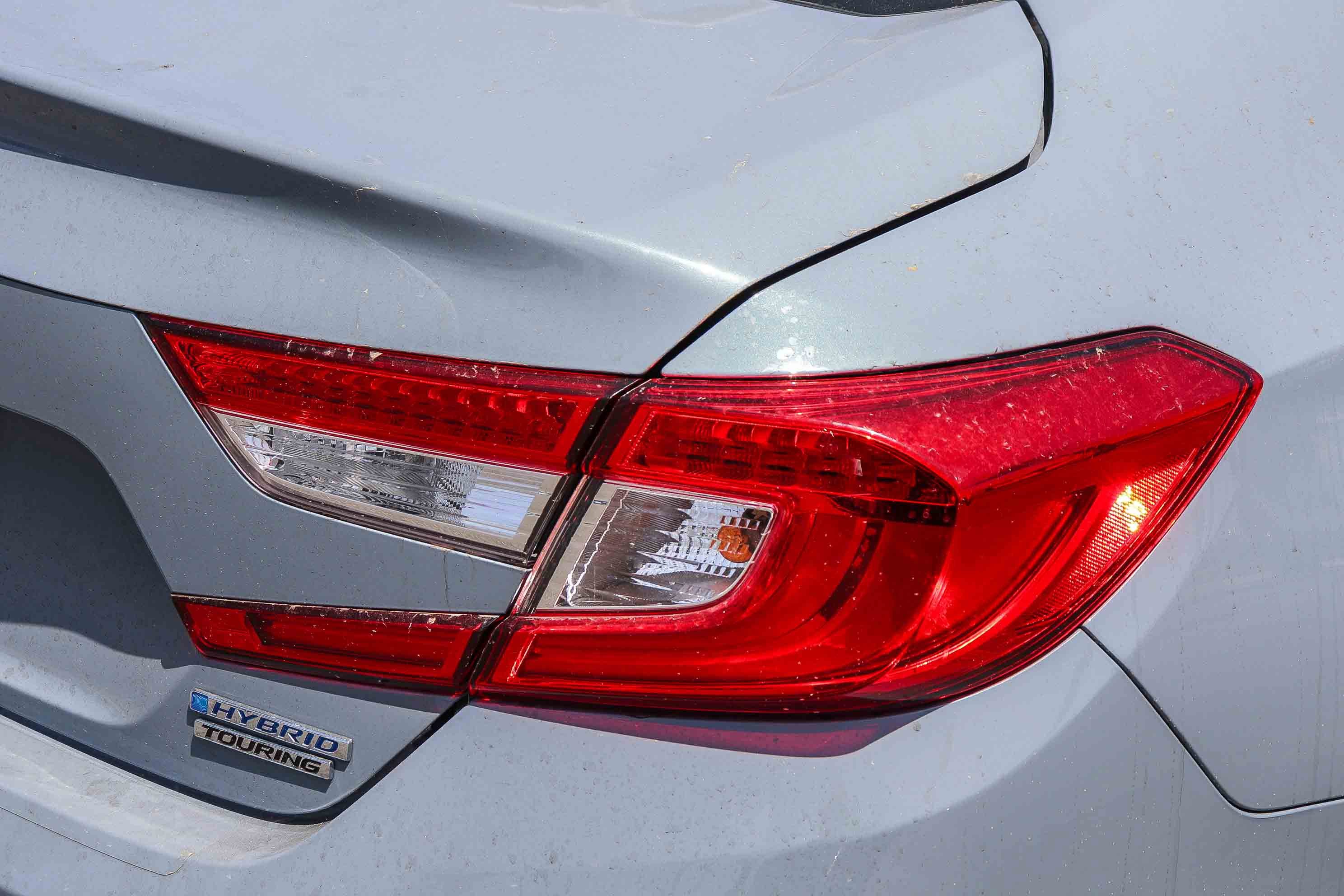 Certified Used 2021 Sonic Gray Pearl Honda Touring image 9