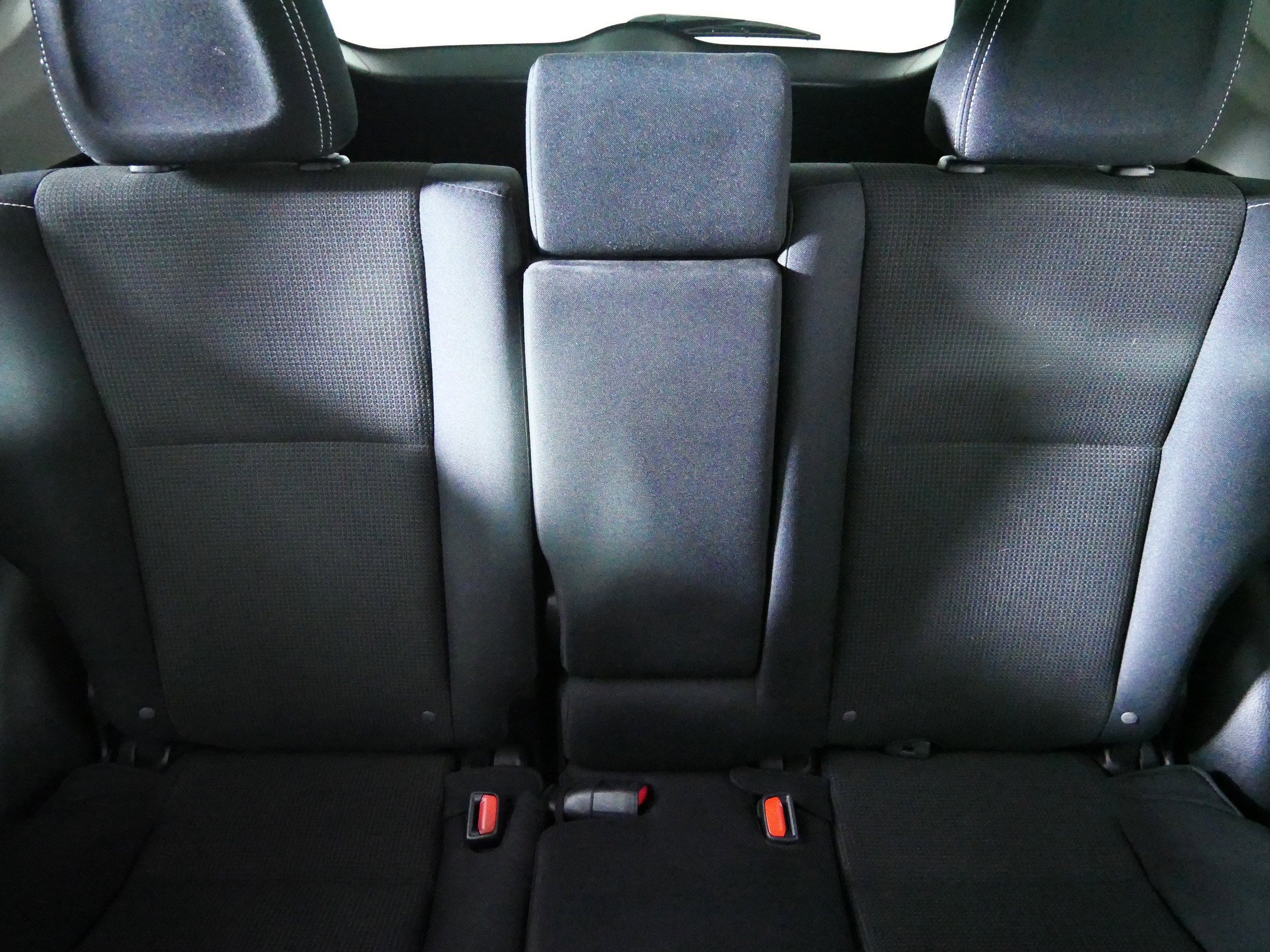 Used 2018 Super White Toyota XLE image 13