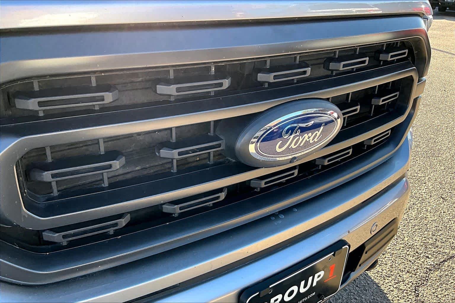 Used 2023 Iconic Silver Ford XLT image 28