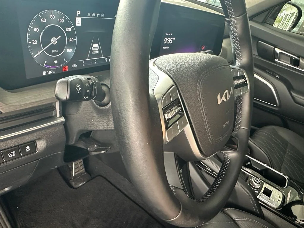 Used 2024 Black Kia SX-Prestige X-Line image 19