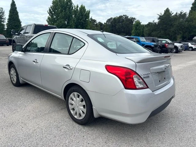 Used 2019 Silver Nissan 1.6 SV image 7