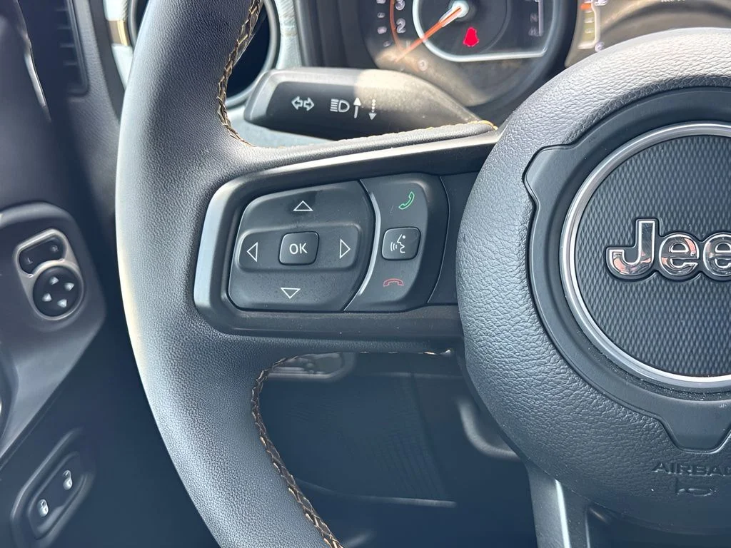 Used 2024 Black Jeep Sport S image 13