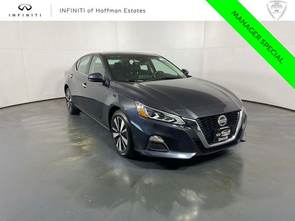 2022 Nissan Altima SV