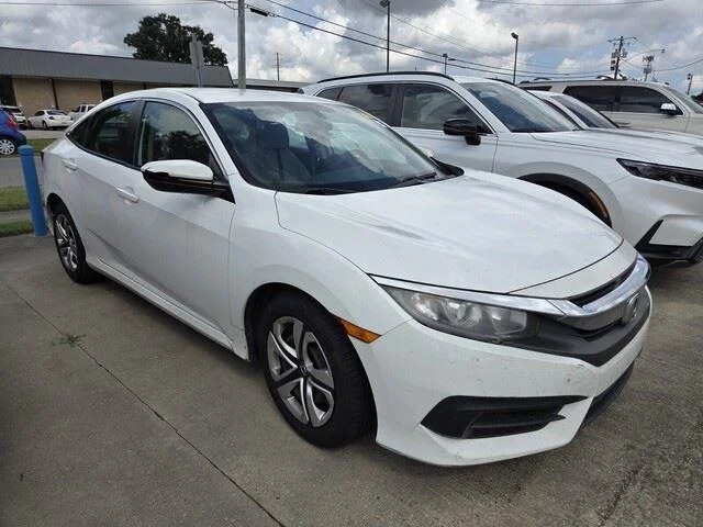 Used 2017 Taffeta White Honda LX image 3