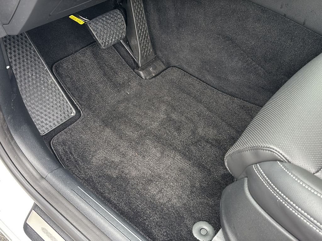 2026 GENESIS GV70 - Photo 13
