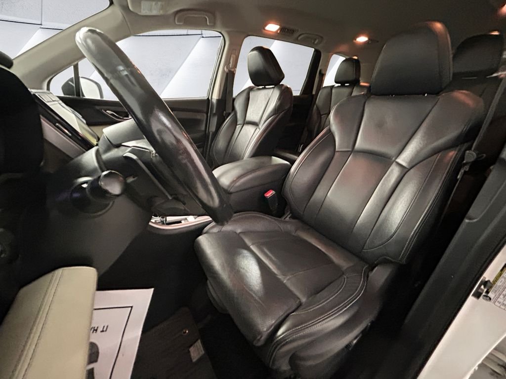 Used 2022 White Subaru Limited image 8
