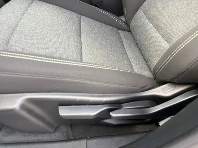 Used 2026 Rapids Metallic GMC Elevation image 24