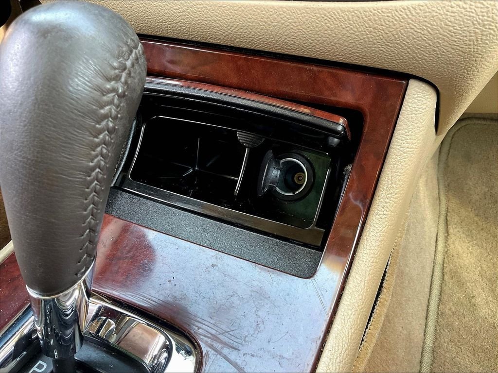 Used 2008 Gold Buick CXL image 17