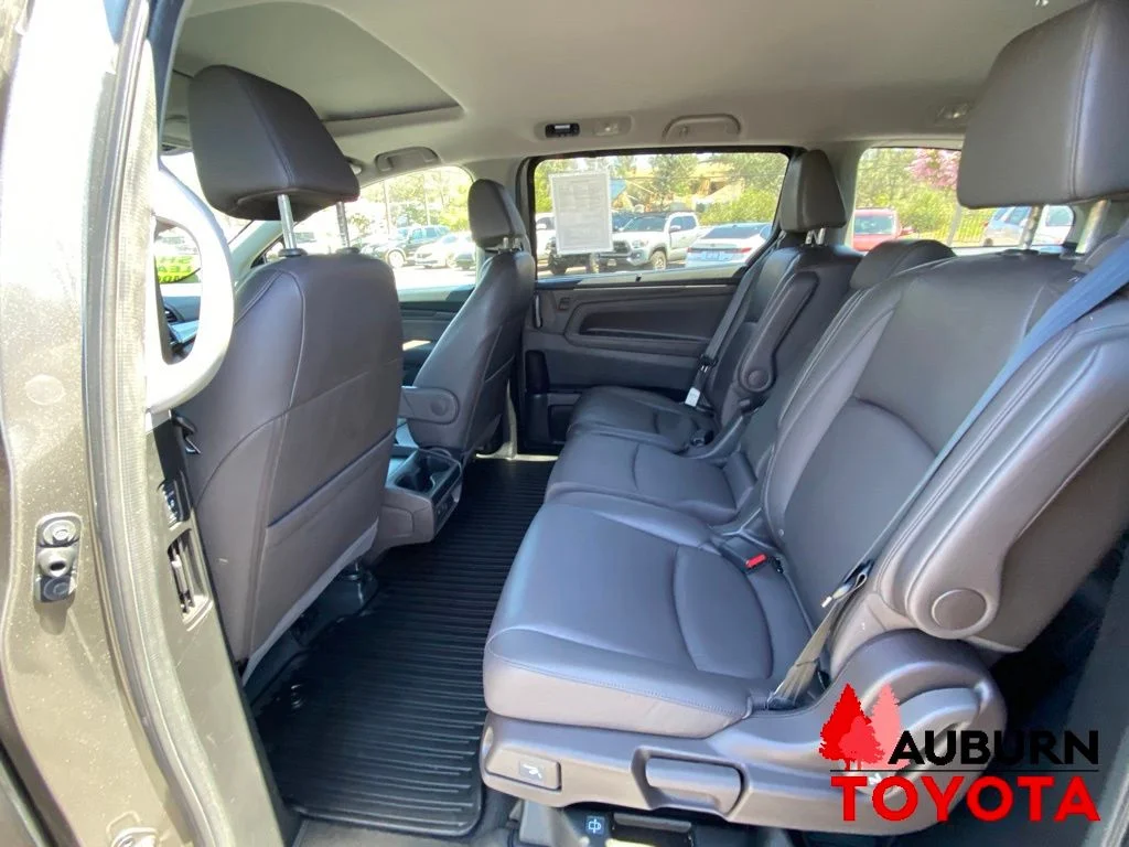 Used 2019 Modern Steel Metallic Honda EX-L image 25