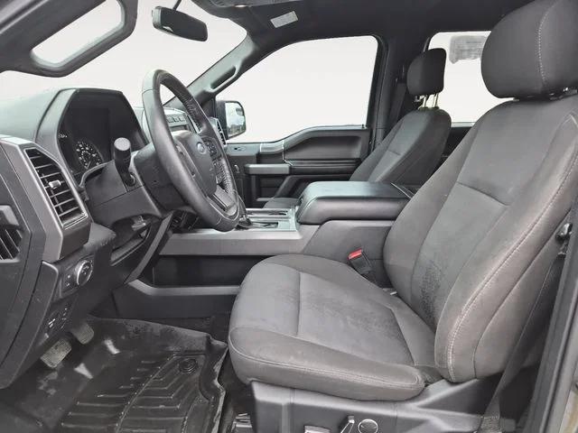 Used 2018 Magnetic Ford XLT image 11