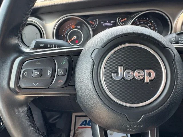 Used 2020 Silver Jeep Unlimited Sport S image 28