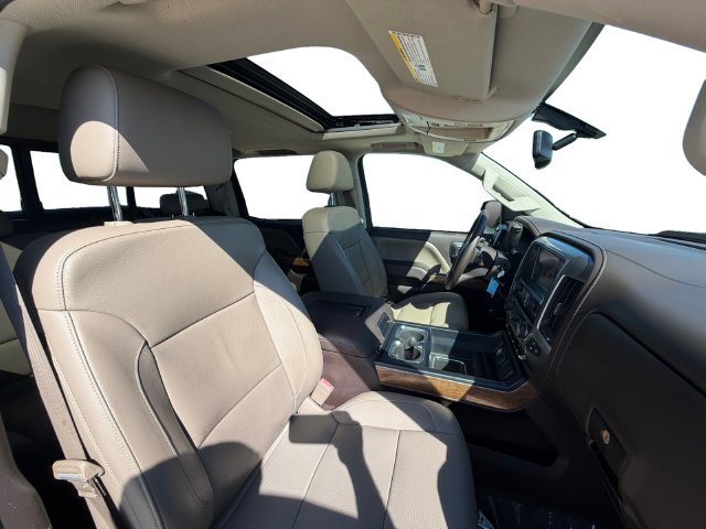 Used 2016 Red Chevrolet LTZ image 16