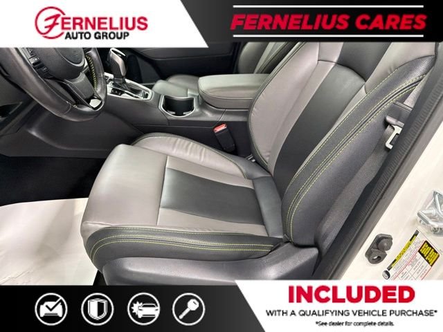 Used 2025 White Subaru Onyx Edition image 33